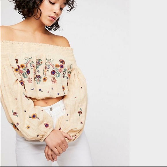 FREE PEOPLE SMOCK OFF THE‎ SHOULDER EMBROIDERED FLORAL TOP TAN Boho Cottagecore